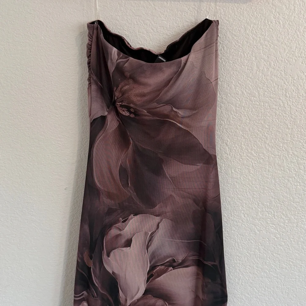 Windsor strapless floral dress - Picture 10 of 11
